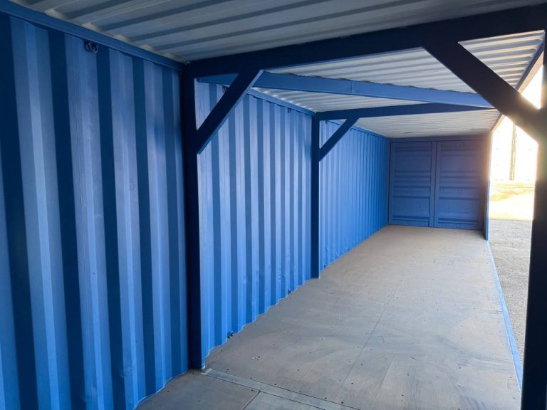 Innenansicht mit Verstärkung und Dach