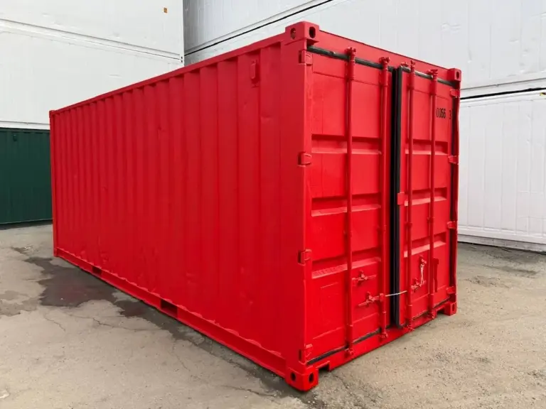 Roter Bühnencontainer für eine modulare Container-Bühne